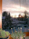 Blick aus dem Fenster bei Sonnenaufgang